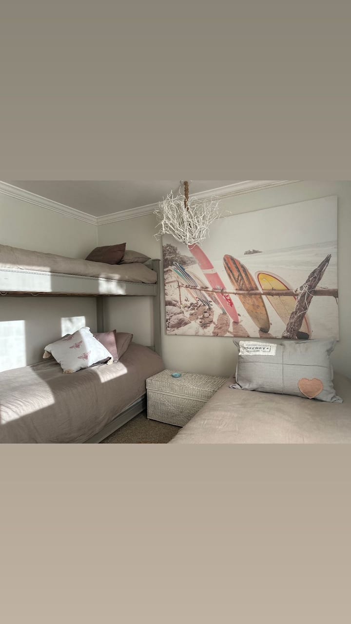 غرفة النوم 2