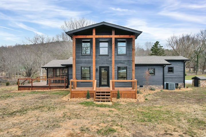 New 2 homes & Pavillion and dock