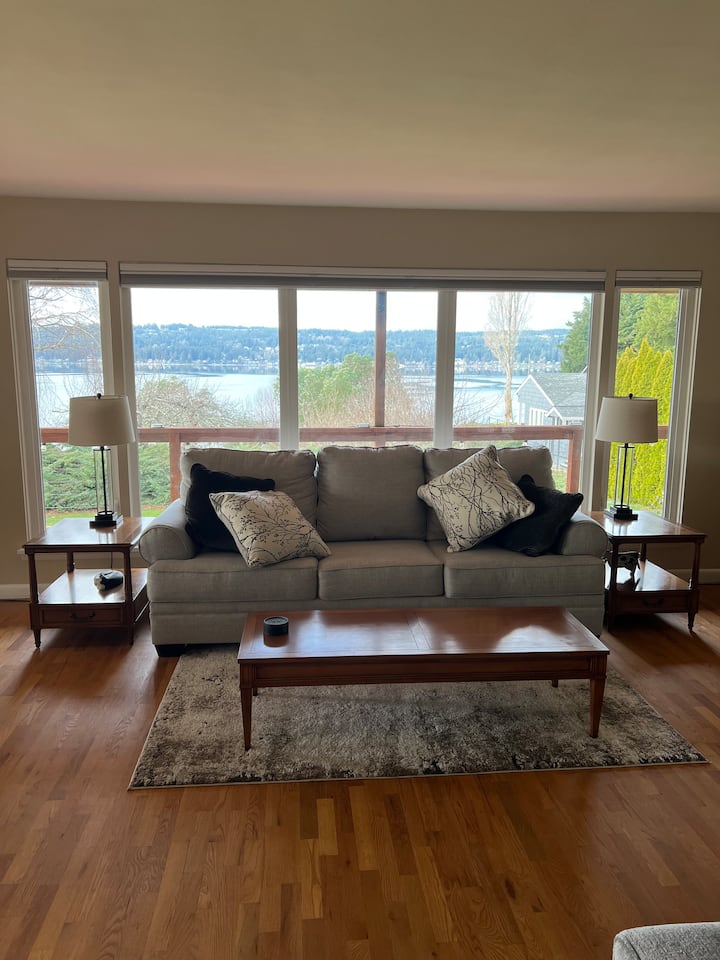 Farmhouse With Amazing View - Silverdale, WA