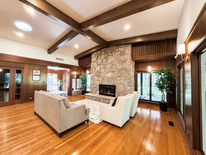 Sandy River Lodge - Washougal, WA