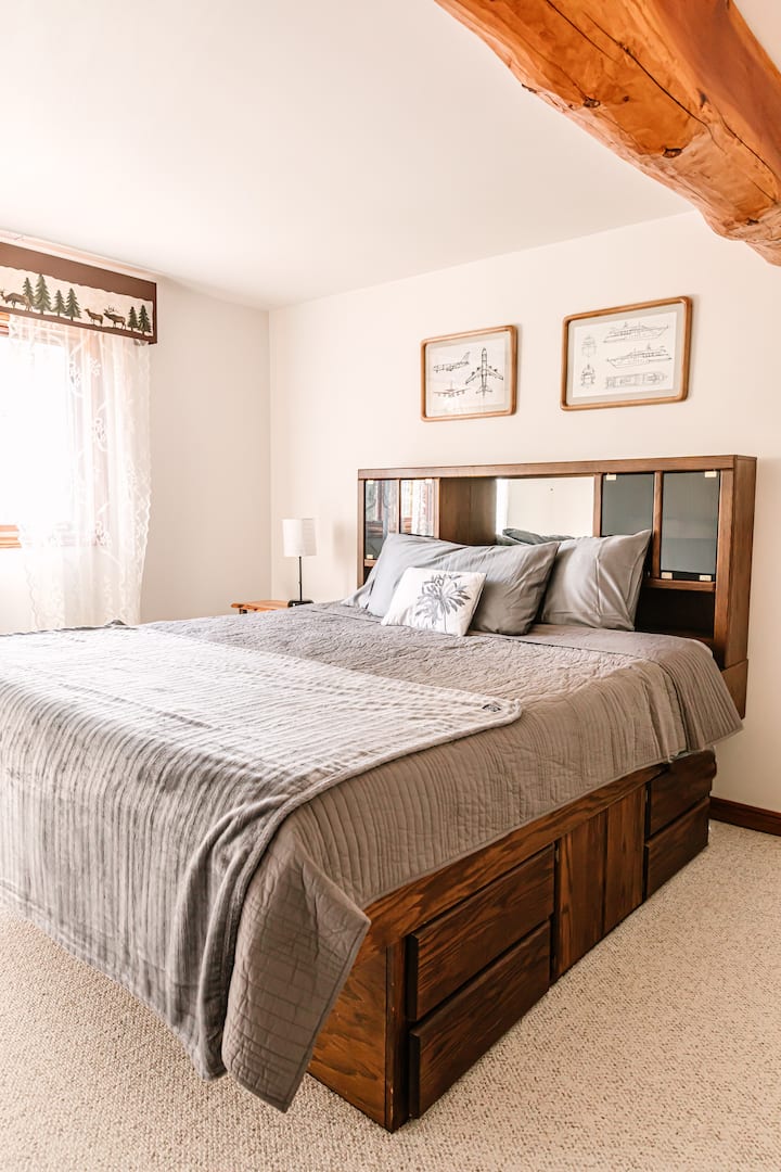 * Se proporcionan almohadas, sábanas y mantas 