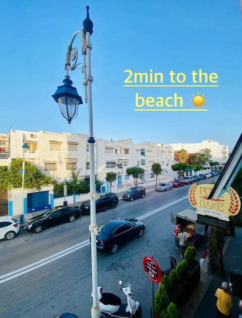 2 min to the beach- in Miramar Avenue