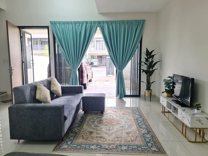 Lovely Garden Guest House - Serendah