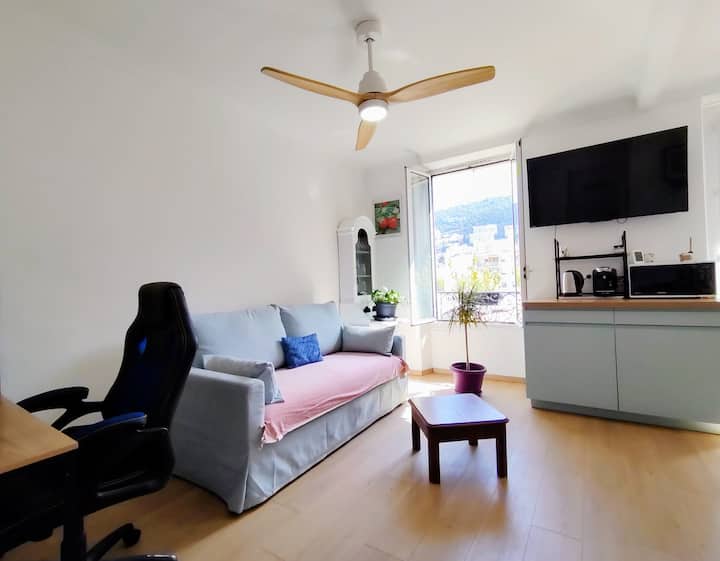 Appartement Proche Du Port. - Nice