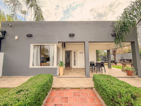 Entire house for 7 people in Colón