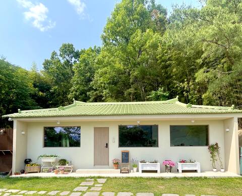 Couple Ylang: A cabin and house in the forest near Milyang
Yuyangji