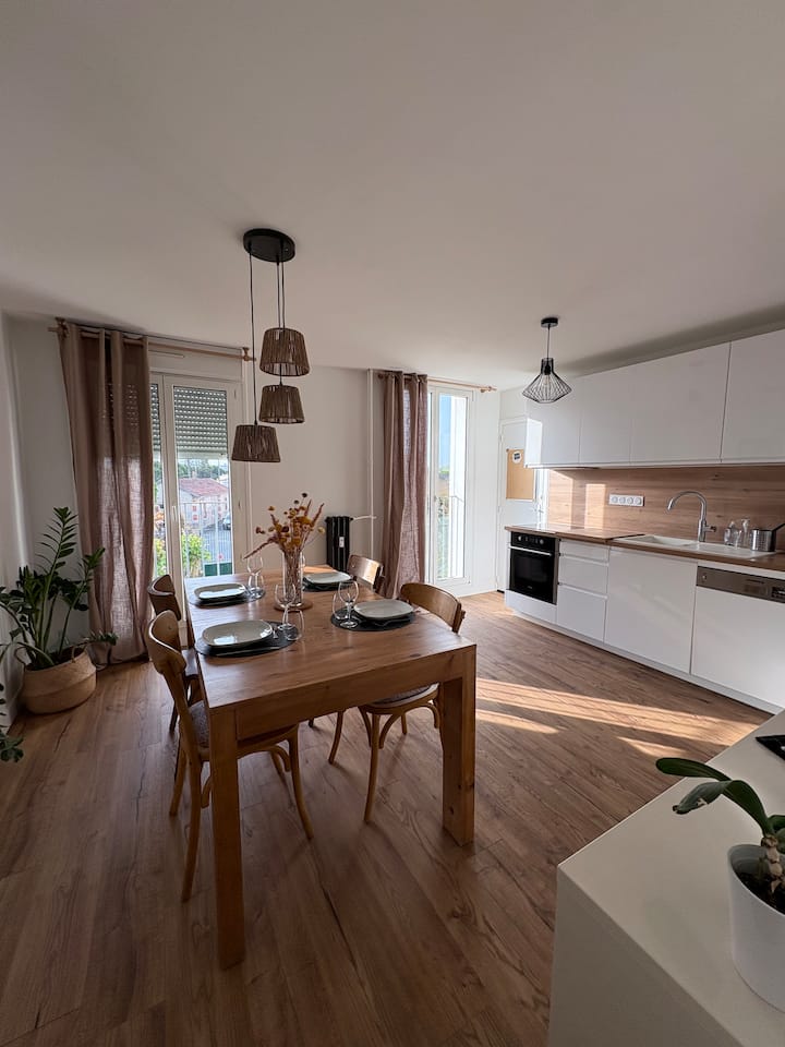 Bel Appartement La Rochelle - Parking Privé - La Rochelle