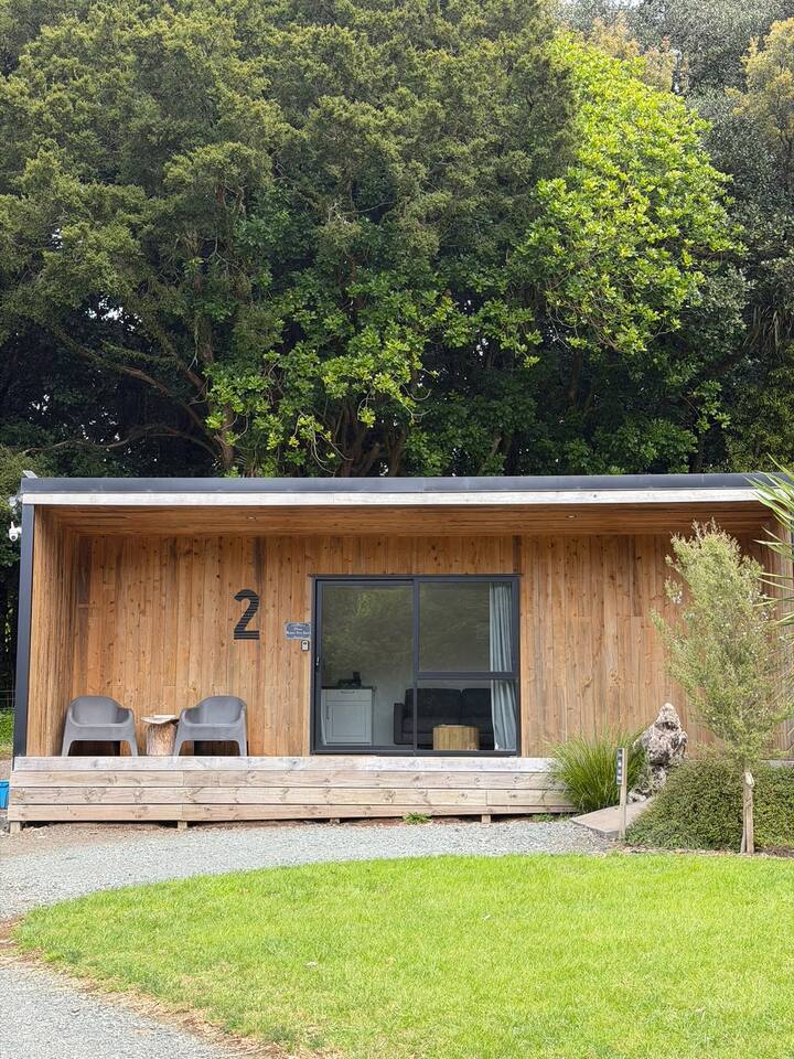 2 - Highlander Farmstay
Cabins - Cabin 2 - Whangarei