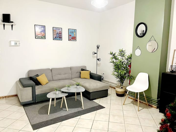 * Maison 5 Chambres Proche A2 Et A23 * - Valenciennes