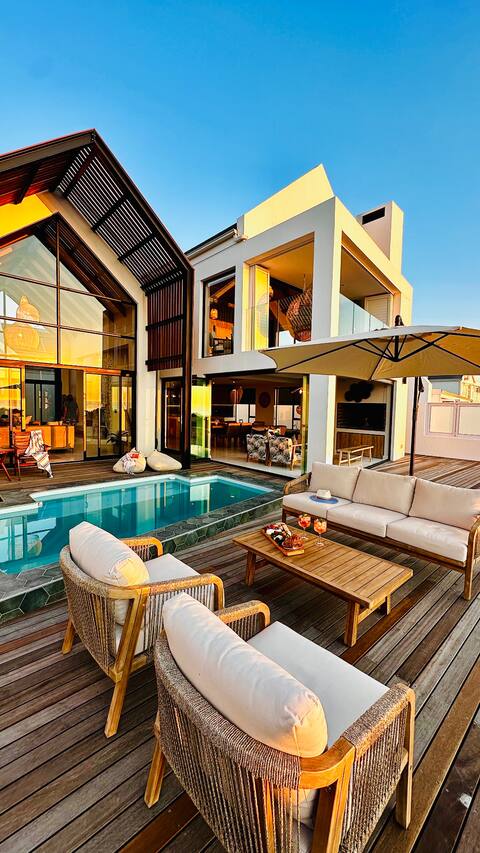 Thalassophile Beach House