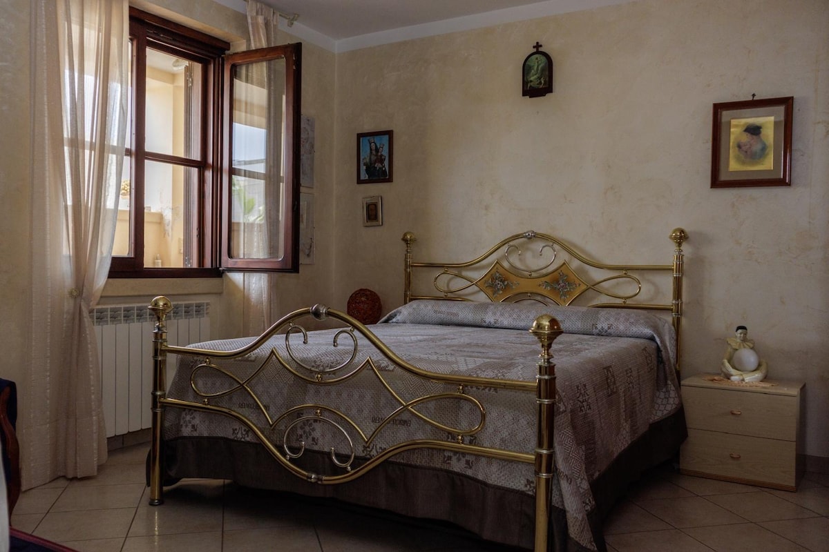 Dormitorio doble tamaño queen 