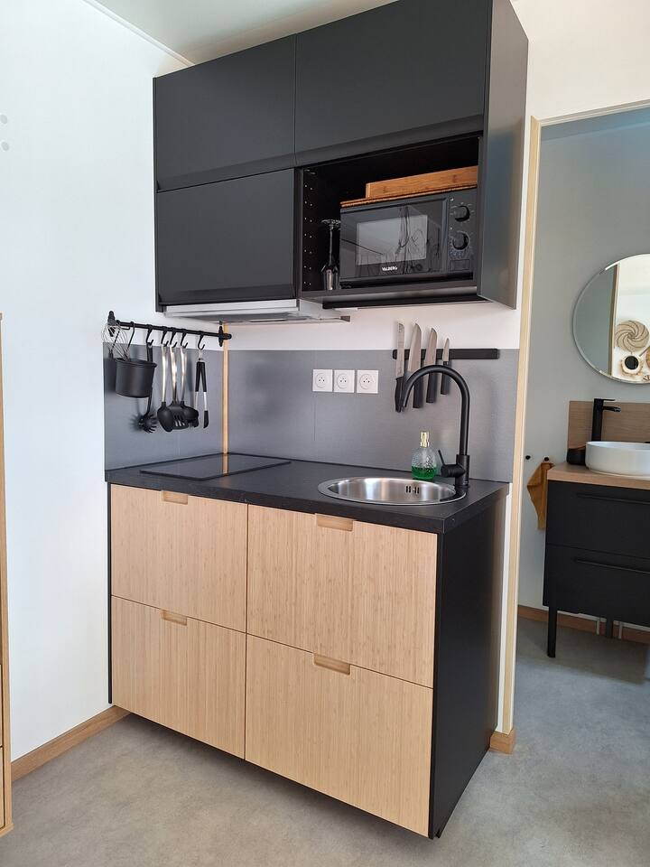 Villa Sisyphe 
Tiny House
La "Odette" - Le Luc