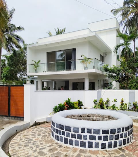 Casa Brij Kashid Alibaug. 3 bhk Villa With Pool