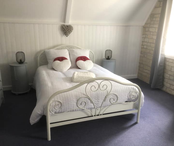 غرفة النوم 1