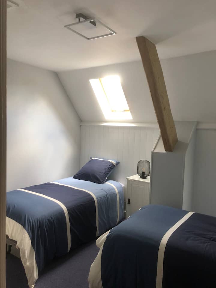 غرفة النوم 2