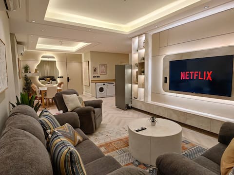 Luxurious modern two-room apartment in a prime location