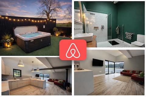 The Hideaway - Luxury Country Retreat With Hot Tub