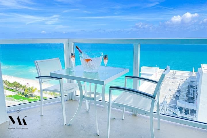 FontaineBleau|High Floor w/ Striking Beach Views