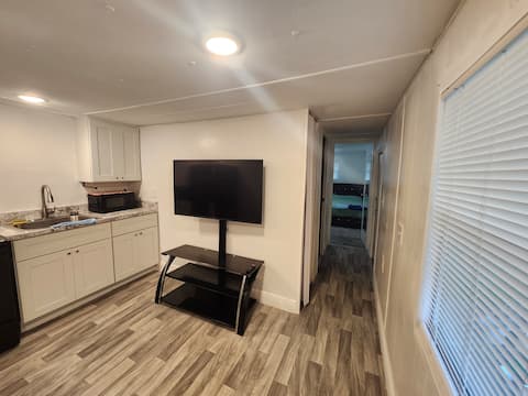 Successful Airbnb property: Tranquil Studio near Airport in Ventura