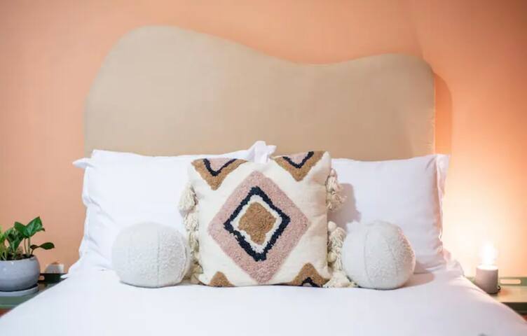 Stylish Patio Apartment! Near Parks gallery image 4