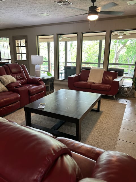 Successful Airbnb property: Fall on the Guadalupe | Private River Access in Canyon Lake