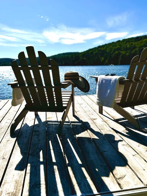 Le Château : Bord De l’Eau, Plage, BBQ