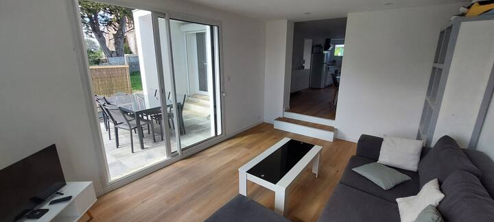 Appartement En Rez-de-jardin - Binic