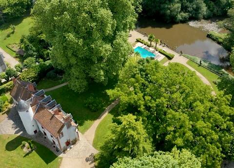 Manoir de Mousseaux: Swimming pool, Loire Castles