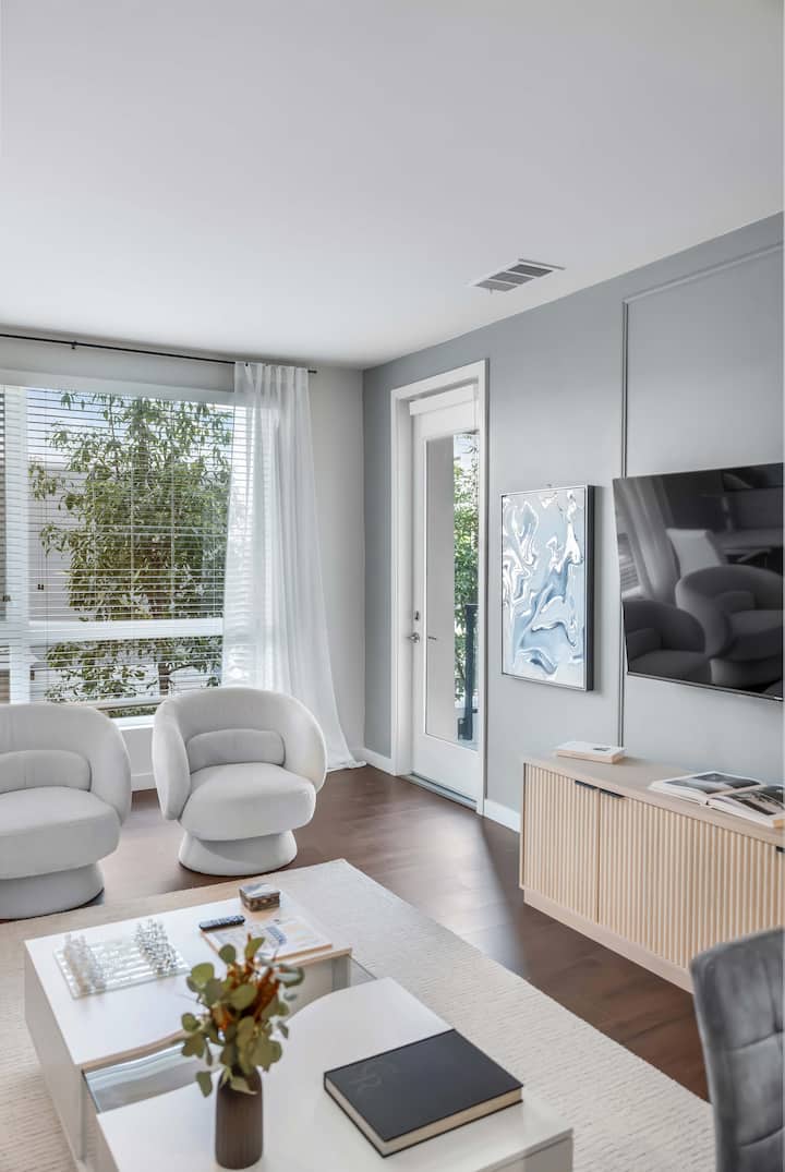 The Platinum® - Luxury 1br In Irvine W/ Gym, Pool - Irvine, CA