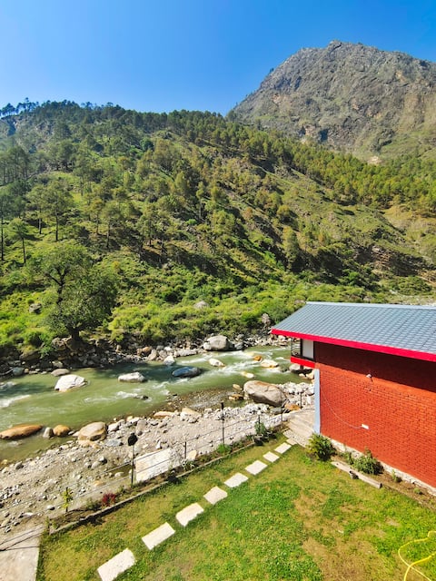 Riverside Bliss Cottage | Tirthan Valley