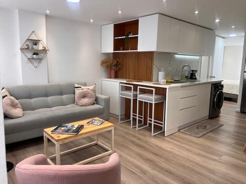 Top Airbnb: 711 Cozy Apartment in Granada Cali. in Granada