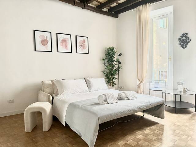 Luxury Apartment Historic Center gallery image 3