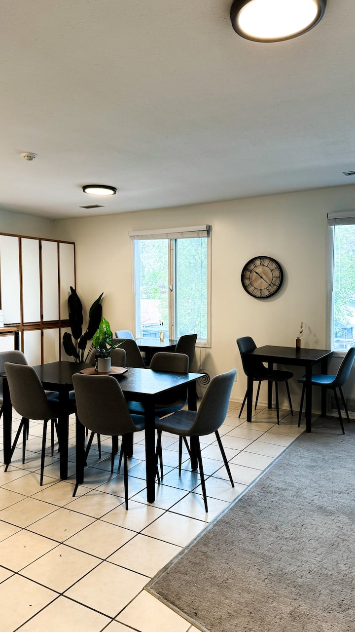 Boutique Hotel-king Suite - Okanagan Falls
