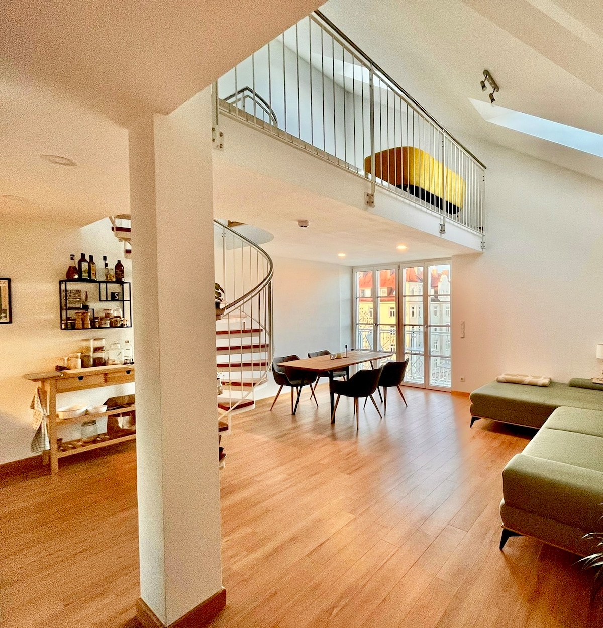 Popular Airbnb listing: Exclusive 2-floor Rooftop Loft in Obere Au