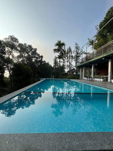 Full property for upto 25 Pax