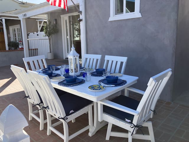 Coastal Island Cottage gallery image 2