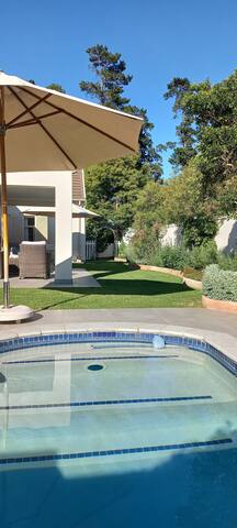 Luxury Home with solar power. Somerset West gallery image 3