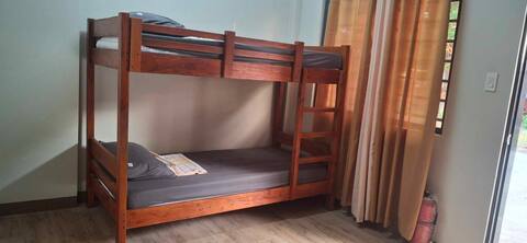 Barkada Room x Solo Bunk Bed x Air-conditioned