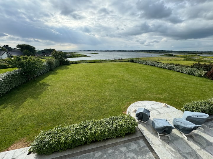 Your Coastal Paradise Awaits - Oranmore