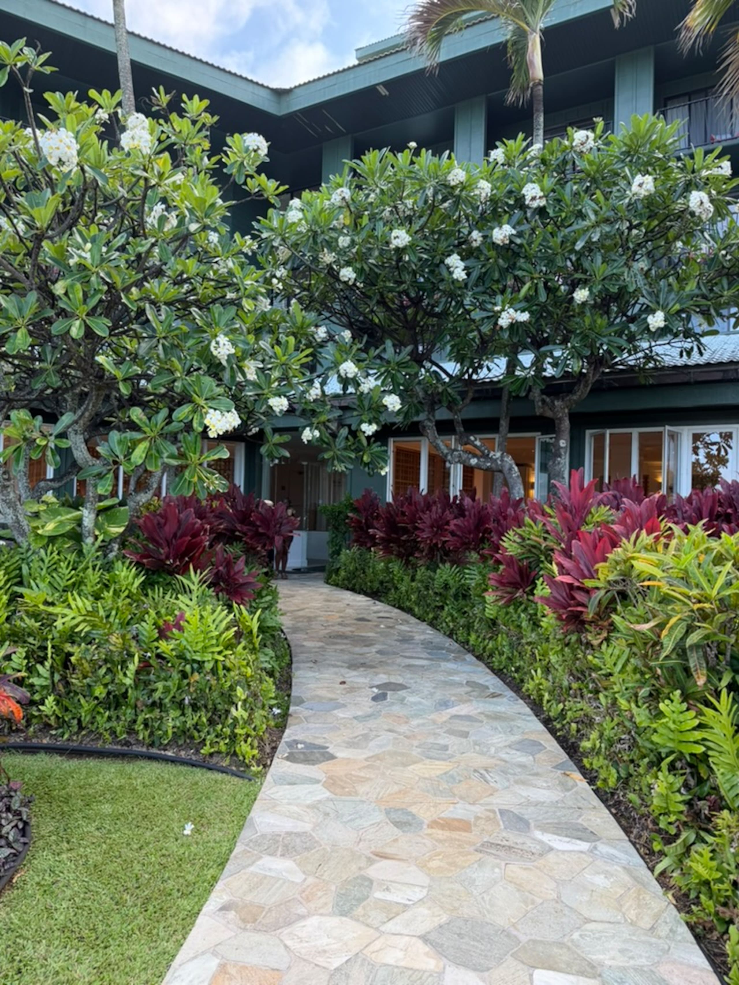 Resort in Lihue · ★4.69 · 1 bedroom · 2 beds · 1 private bath - Image 85