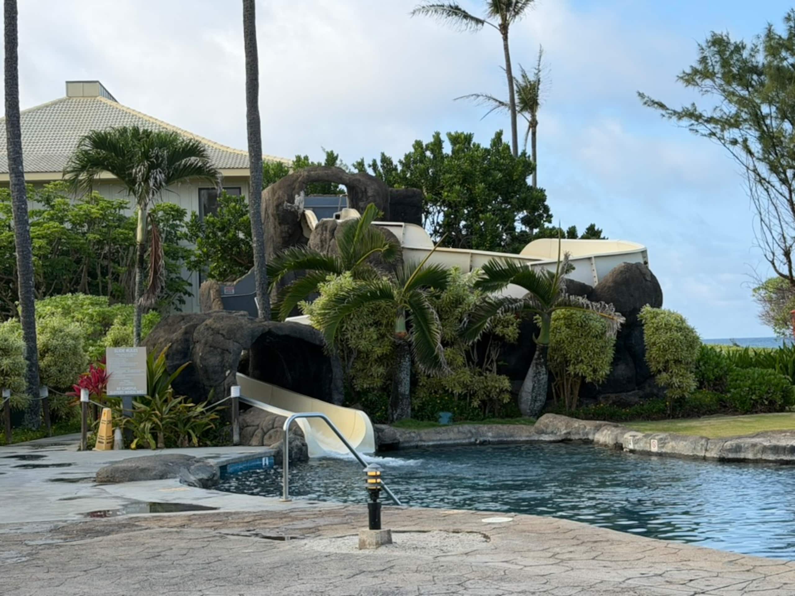 Resort in Lihue · ★4.69 · 1 bedroom · 2 beds · 1 private bath - Image 30