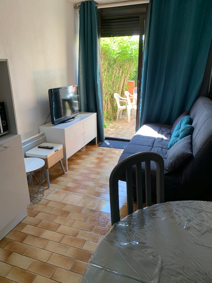 Résidence Les Coraux, Appt Climatisé Avec Parking - Canet-en-Roussillon