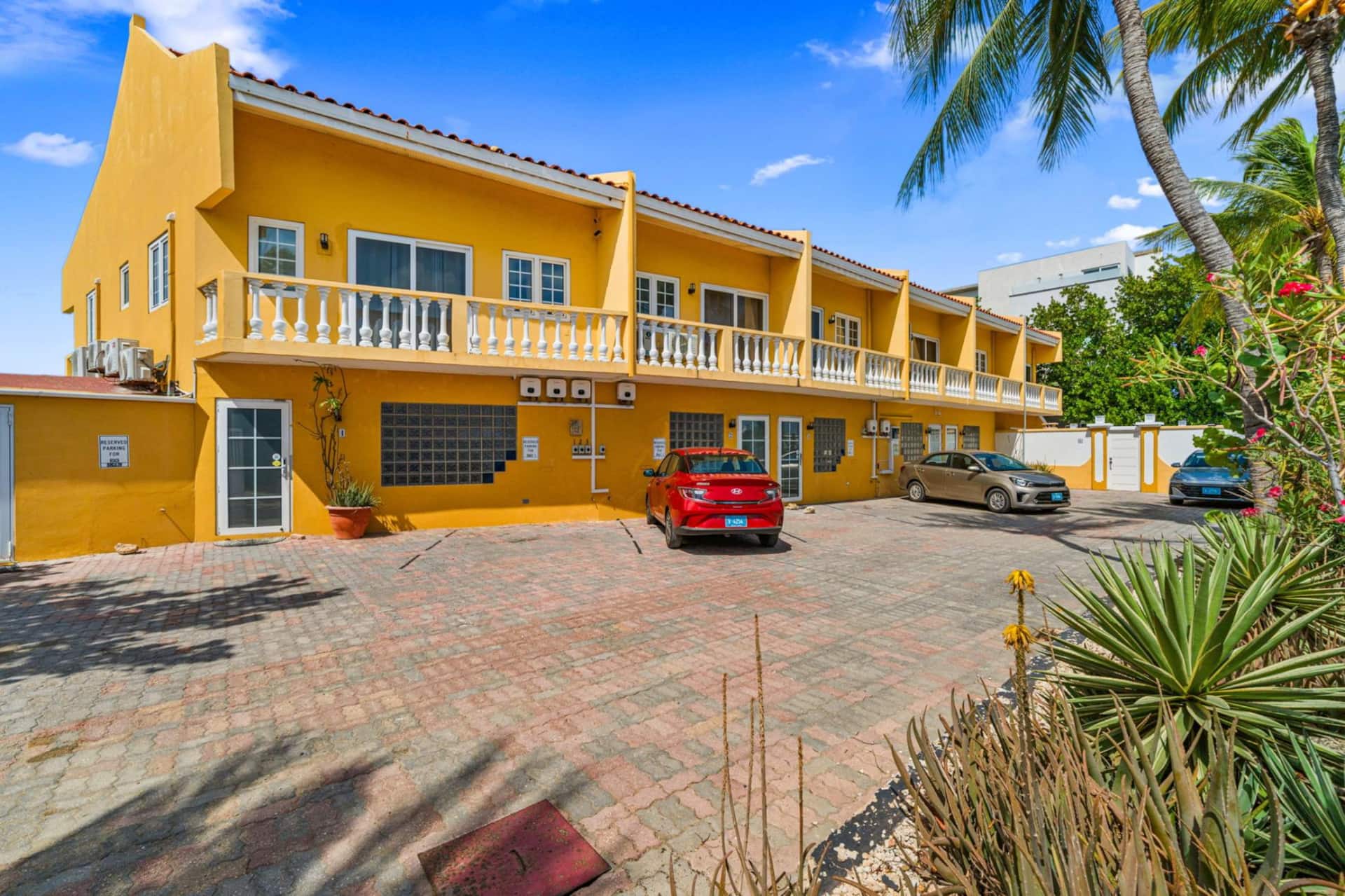 Chalet 5 · CHALET DE PLAGE CASA Aruba # 5 — photo 2