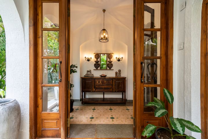 Living room 1 image 18