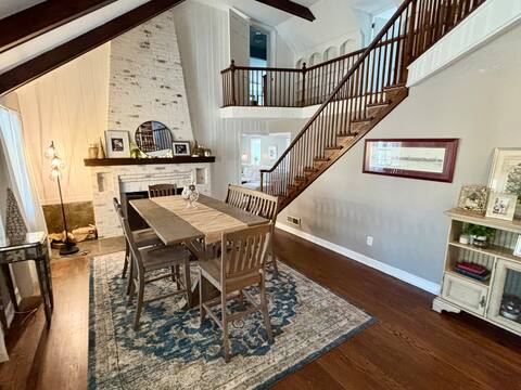 Family friendly home, 4 BR/2 BA