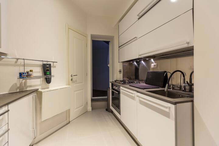 Dandolo gallery image 5