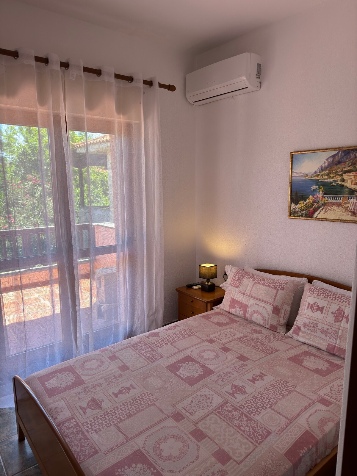 غرفة النوم 1