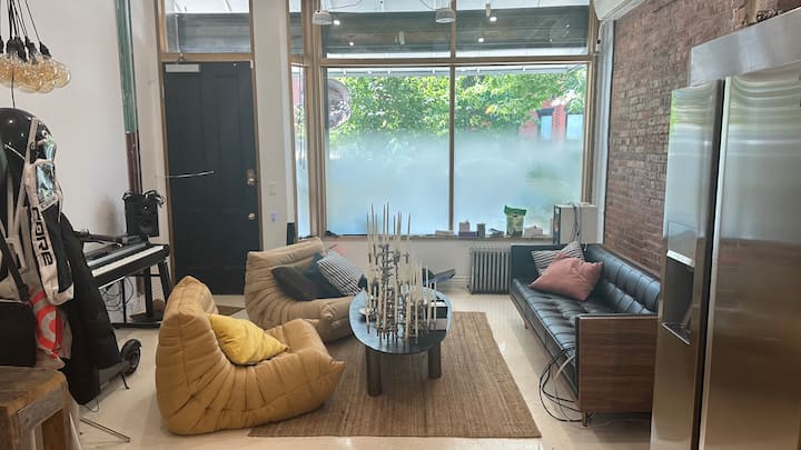 Renovated Studio With Backyard - Brooklyn, NY