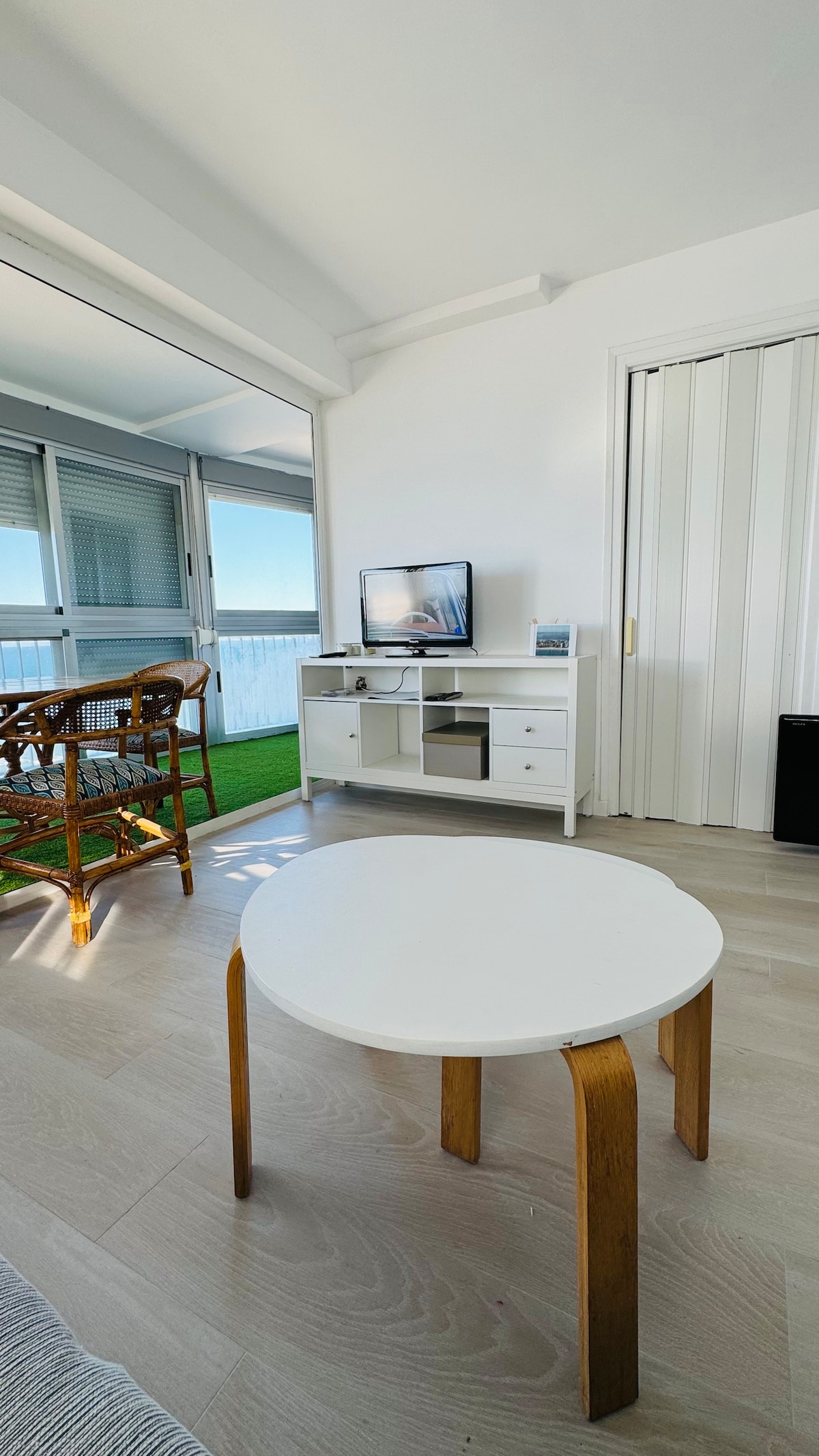 Propriété Airbnb réussie: Apartment with an ocean view in El Perelló à Sueca