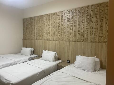 Apartment close to pyramids